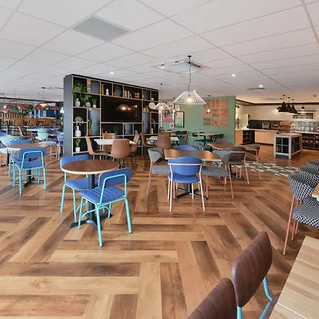 Travelodge Birmingham Airport-3