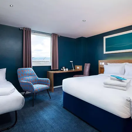 Travelodge Birmingham Airport-2