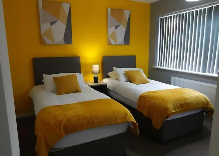 Stylish 3 Bedroom House Near Nec, City Centre Birmingham